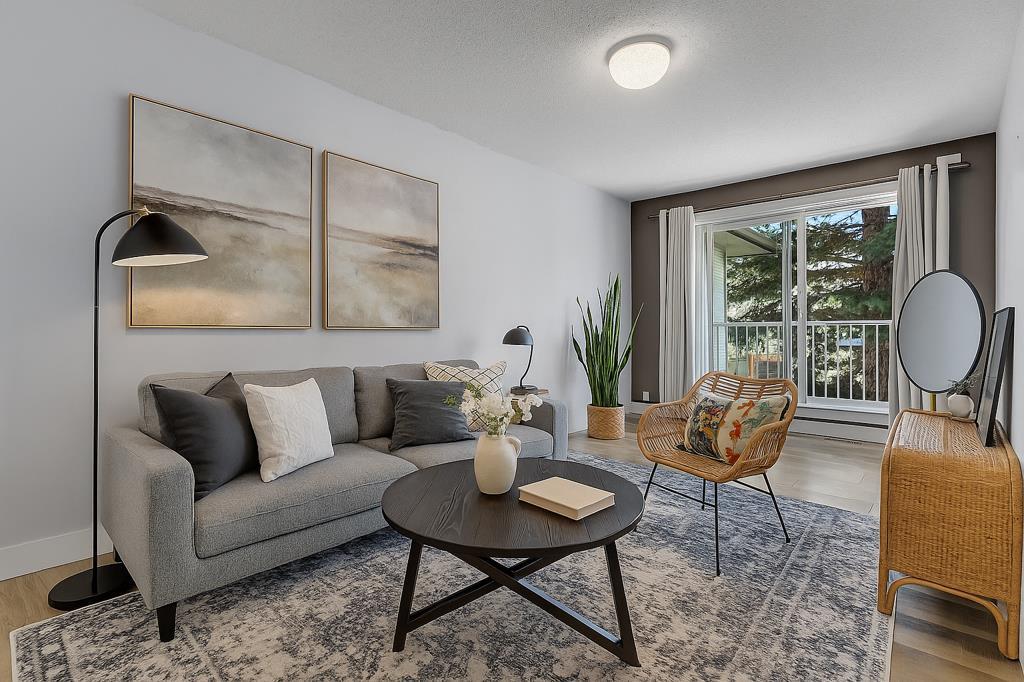 Picture of 23, 5601 Dalton Drive NW, Calgary Real Estate Listing