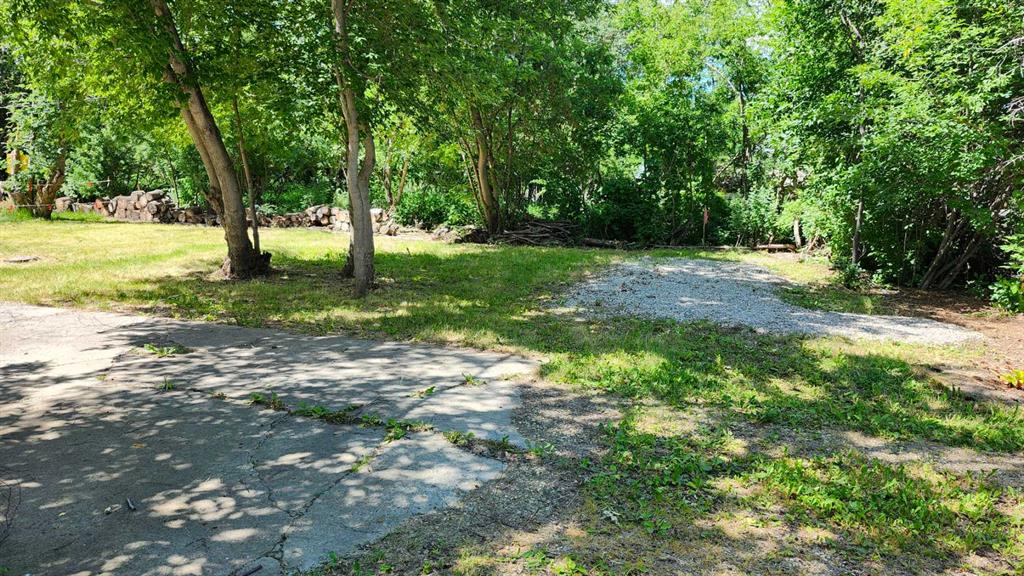 Picture of 5040 47 Street , Sylvan Lake Real Estate Listing