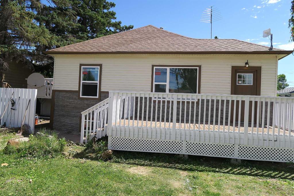 Picture of 511 3 Street S, Vulcan Real Estate Listing