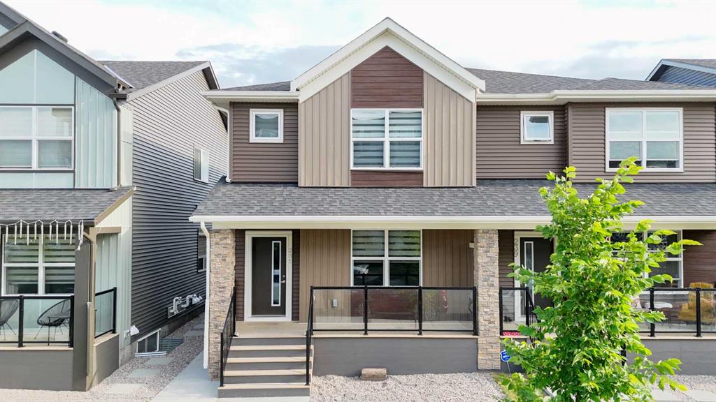 Picture of 235 Wolf Creek Avenue SE, Calgary Real Estate Listing