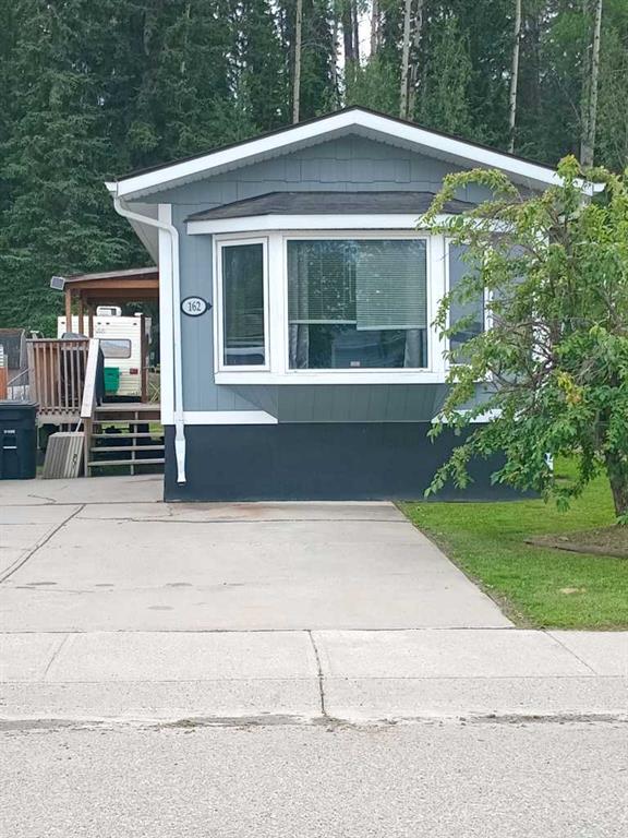 Picture of 162 Skogg Avenue , Hinton Real Estate Listing