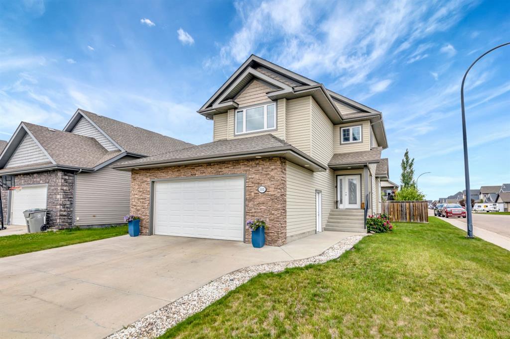 Picture of 5502 15 Street , Lloydminster Real Estate Listing