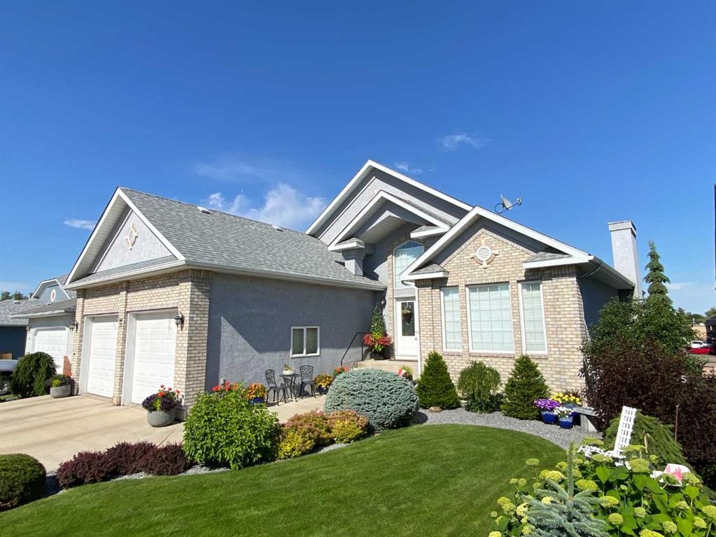 Picture of 79 Park Place W, Brooks Real Estate Listing