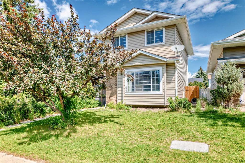 Picture of 42 Martindale Boulevard NE, Calgary Real Estate Listing