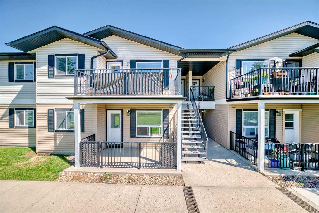 Picture of 206, 8 Bayside Place , Strathmore Real Estate Listing