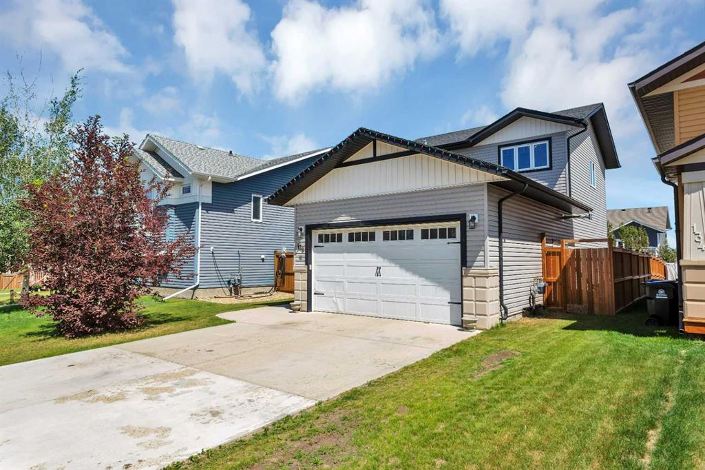 Picture of 138 Morris Court , Blackfalds Real Estate Listing