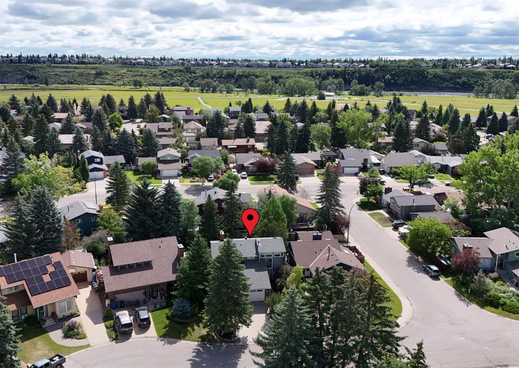 Picture of 731 Deercroft Way SE, Calgary Real Estate Listing