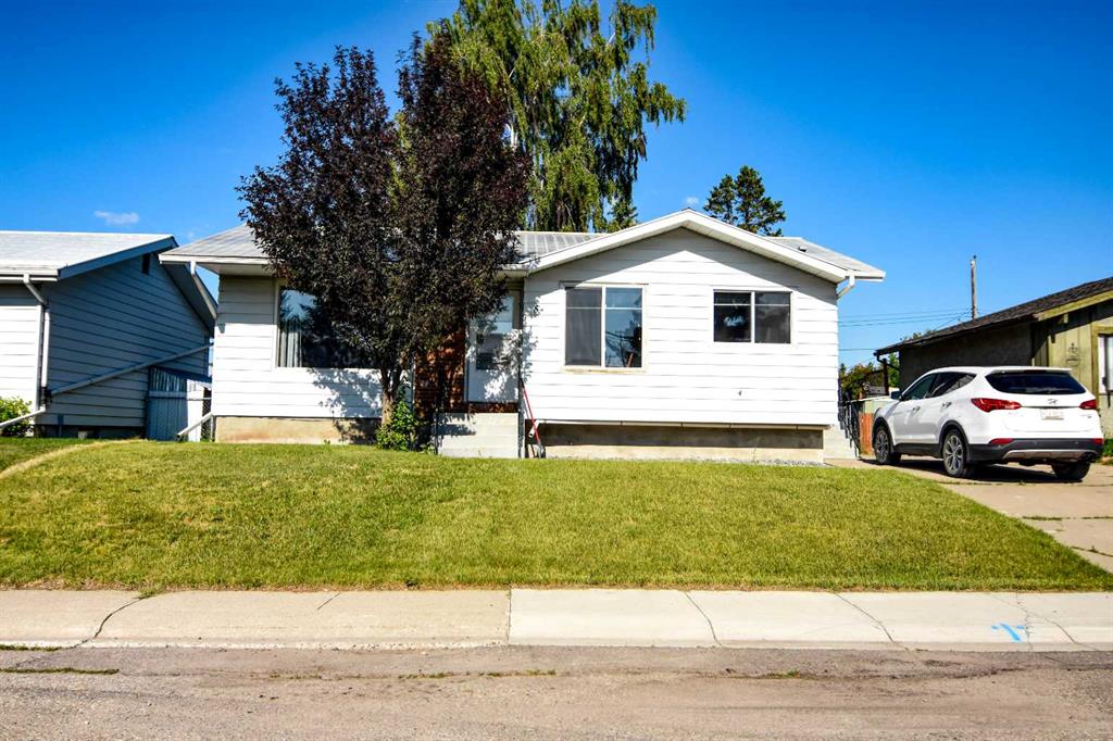 Picture of 5 Windsor Place , Strathmore Real Estate Listing