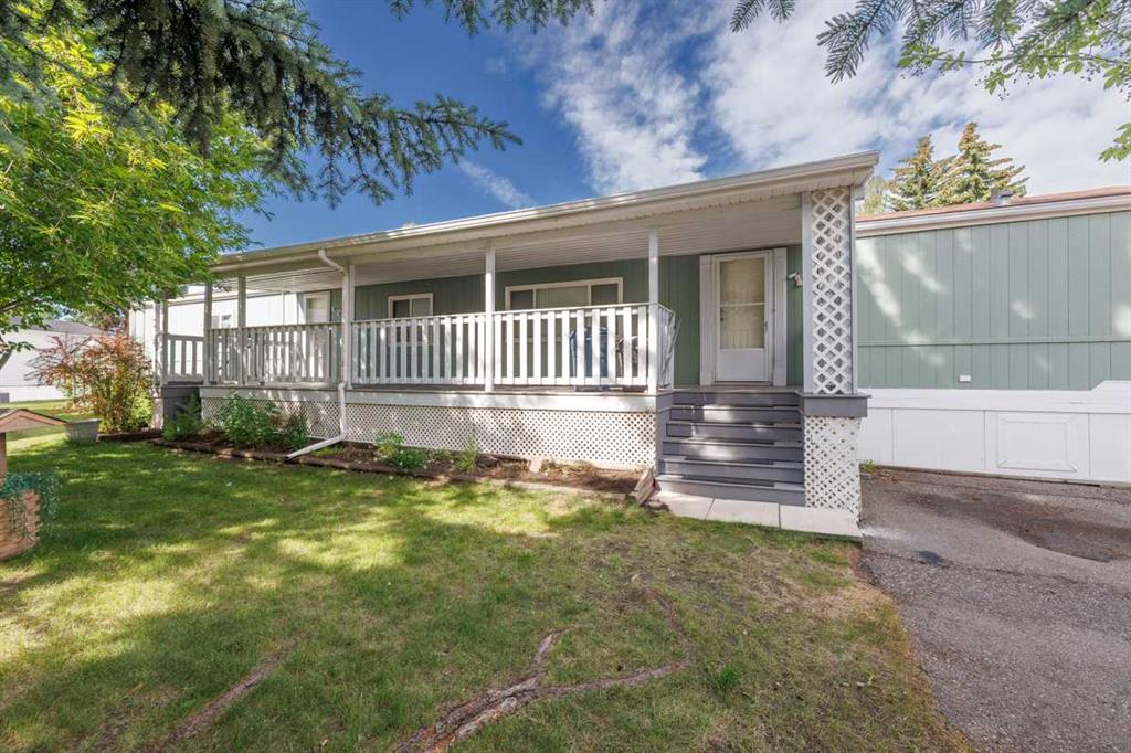 Picture of 3025 Burroughs Manor NE, Calgary Real Estate Listing