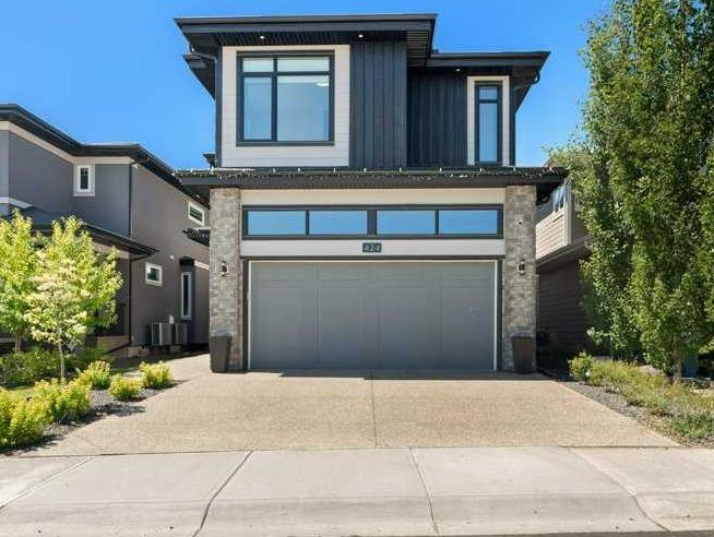 Picture of 424 Discovery Place SW, Calgary Real Estate Listing
