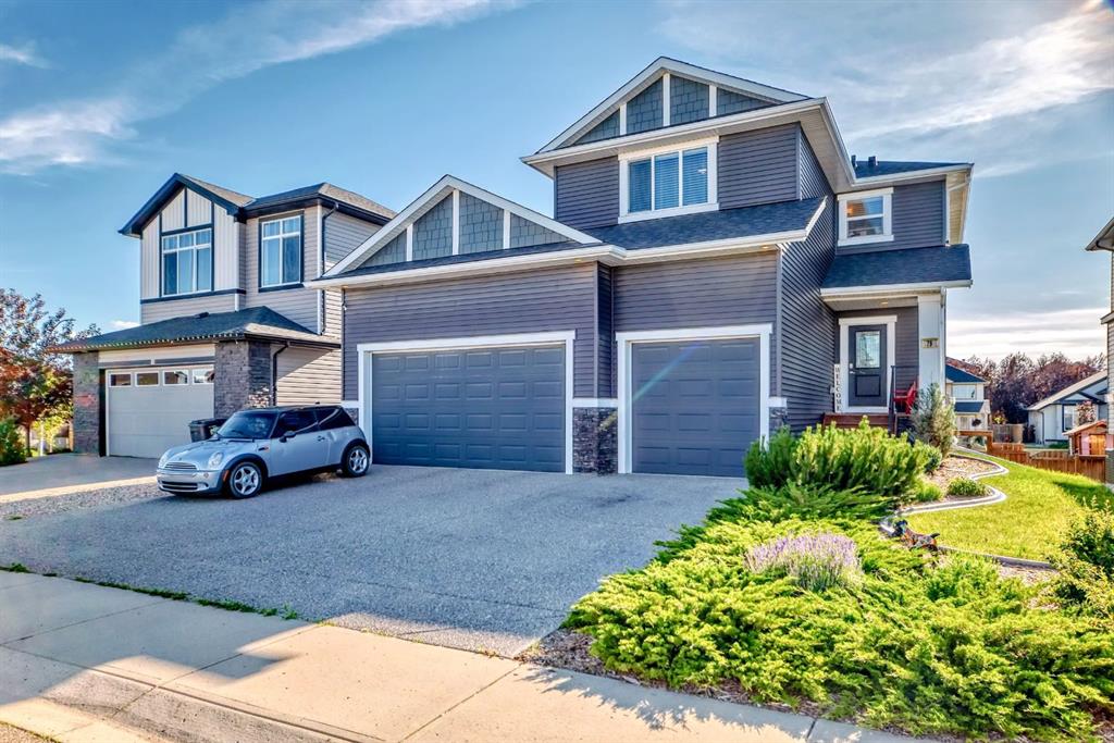 Picture of 79 Lakes Estates Circle , Strathmore Real Estate Listing