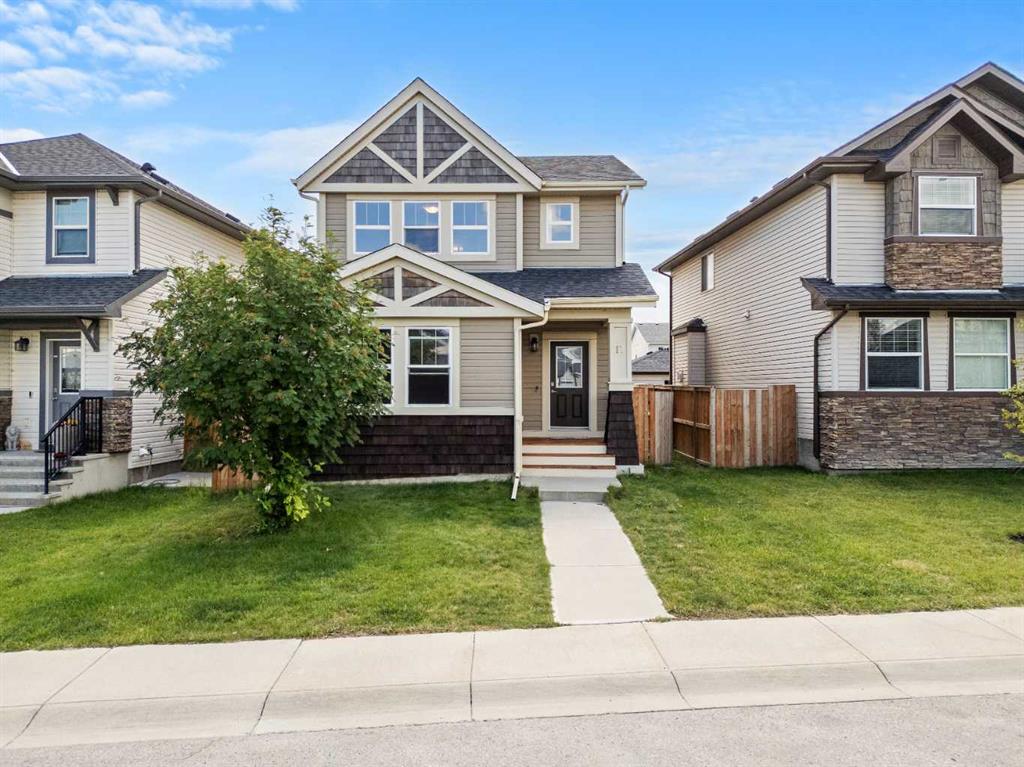 Picture of 17 Skyview Point Common NE, Calgary Real Estate Listing