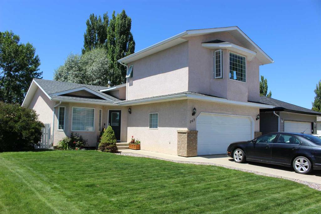 Picture of 167 Mt Rundle Road W, Lethbridge Real Estate Listing