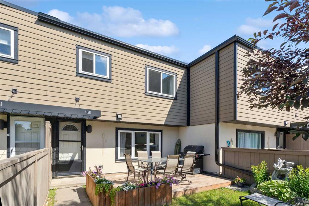 Picture of 130, 3809 45 Street SW, Calgary Real Estate Listing