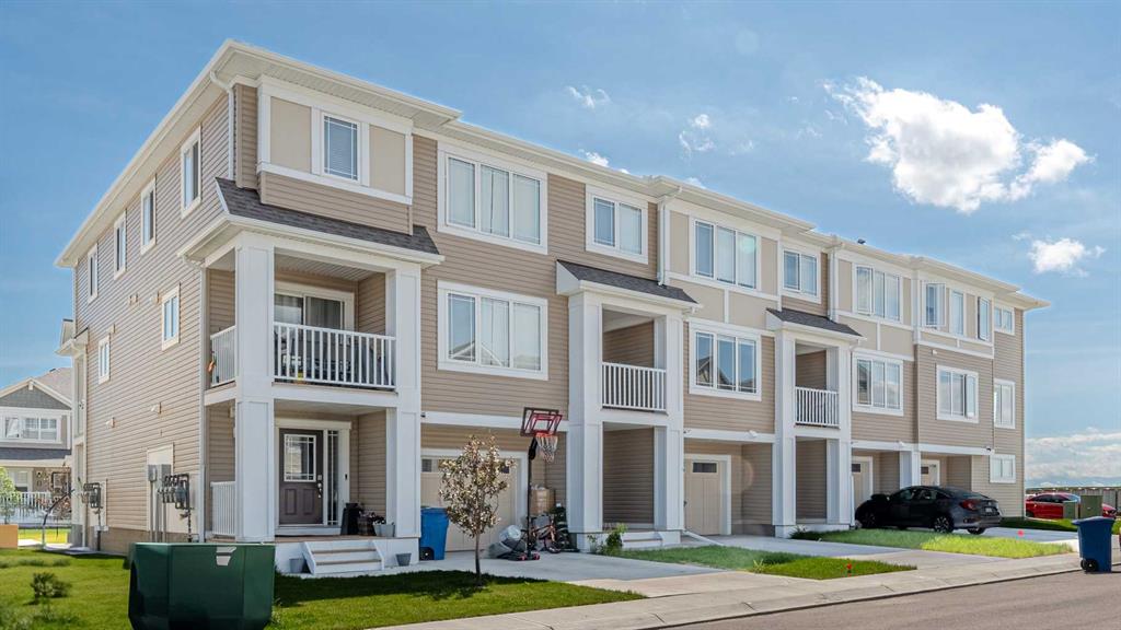 Picture of 510 Windbury Place SW, Airdrie Real Estate Listing