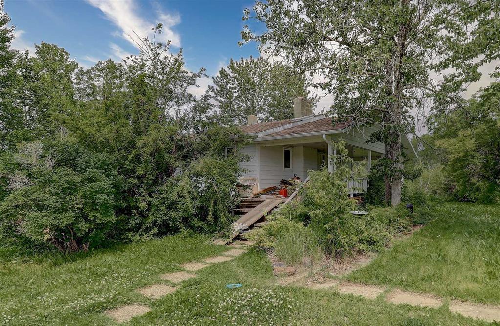 Picture of 69241 RR 65  , Grovedale Real Estate Listing