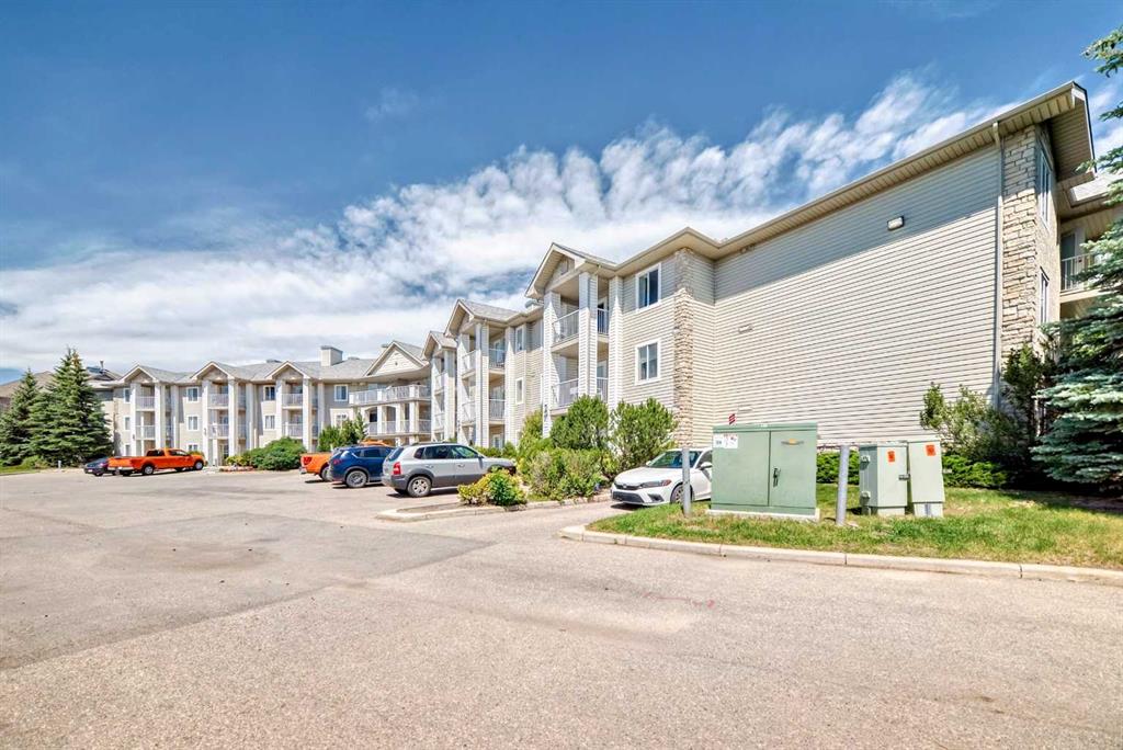 Picture of 3202, 6818 Pinecliff Grove NE, Calgary Real Estate Listing