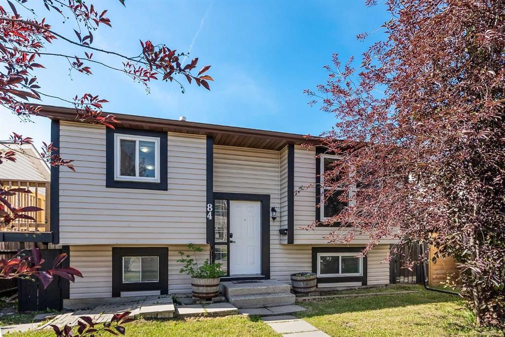 Picture of 84 Castlebrook Rise NE, Calgary Real Estate Listing