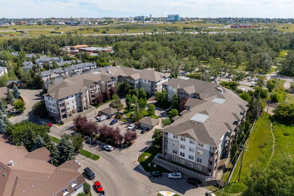 Picture of 214, 1414 17 Street SE, Calgary Real Estate Listing