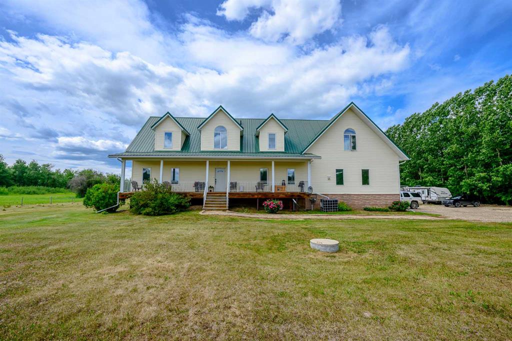 Picture of 14, 72030 704A Township , Rural Grande Prairie No. 1, County of Real Estate Listing