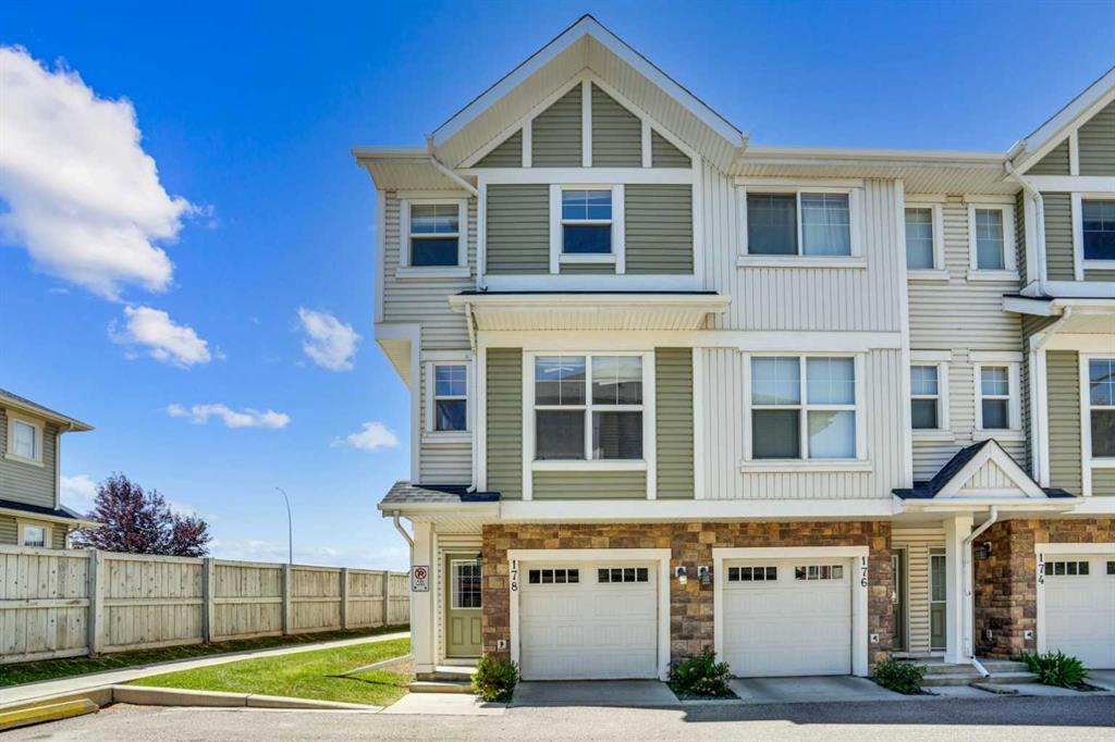 Picture of 178 New Brighton Point SE, Calgary Real Estate Listing