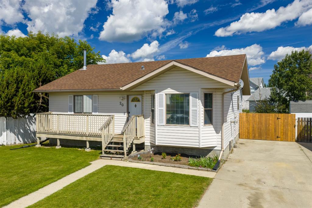 Picture of 20 Merrifield Place , Whitecourt Real Estate Listing