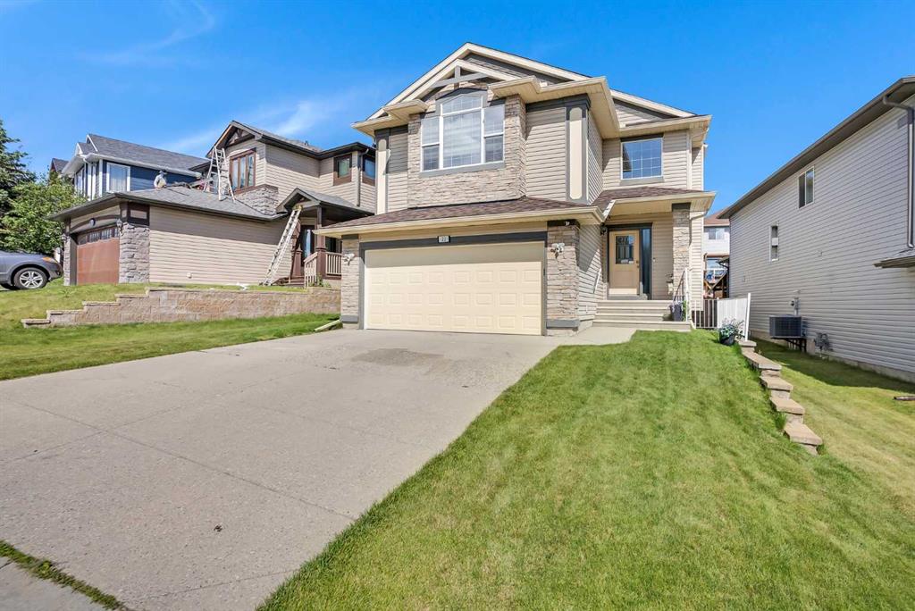Picture of 22 Pantego Link NW, Calgary Real Estate Listing