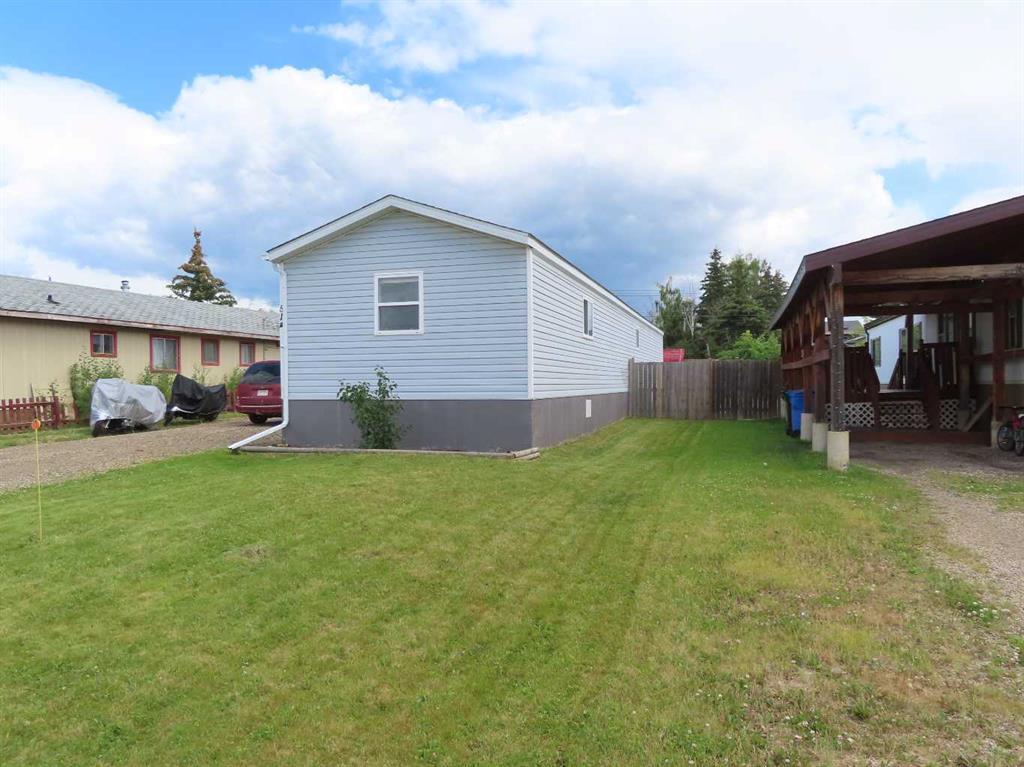 Picture of 514 6 Avenue , Beaverlodge Real Estate Listing
