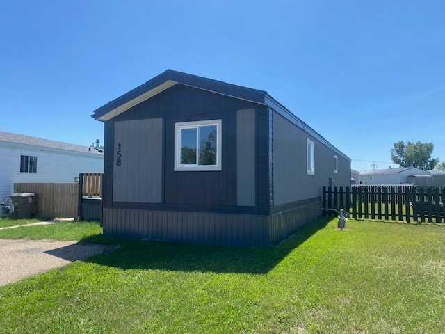 Picture of 158 Wildrose Court W, Brooks Real Estate Listing