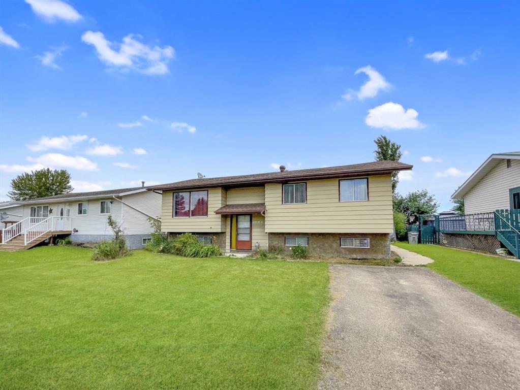 Picture of 5005 43rd Street  , High Prairie Real Estate Listing