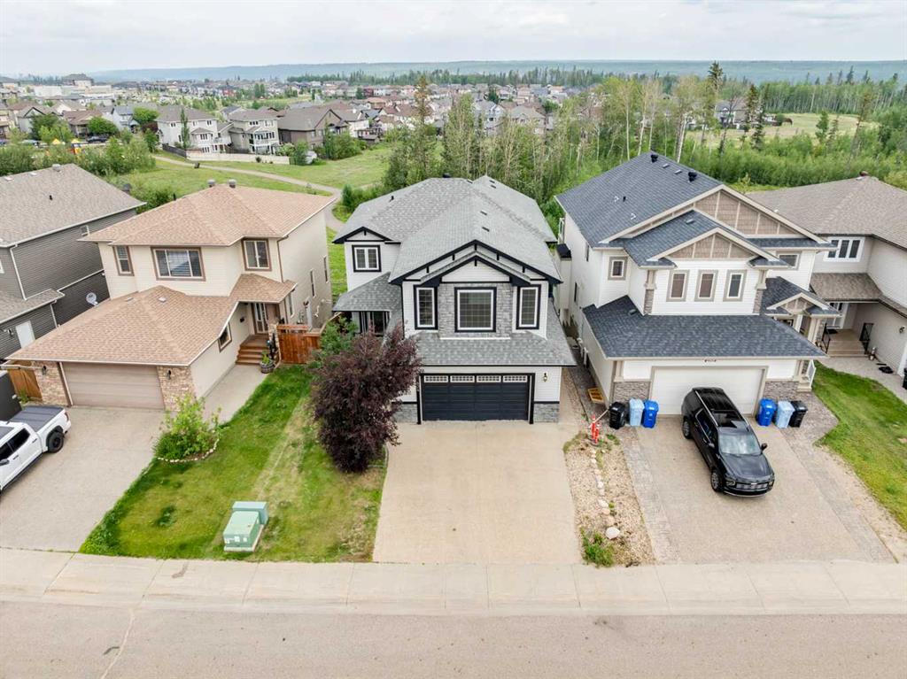 Picture of 404 Killdeer Way , Fort McMurray Real Estate Listing