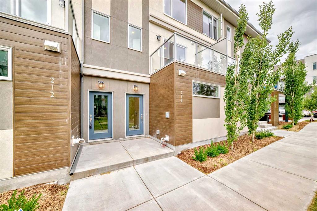Picture of 214 Shawnee Square SW, Calgary Real Estate Listing