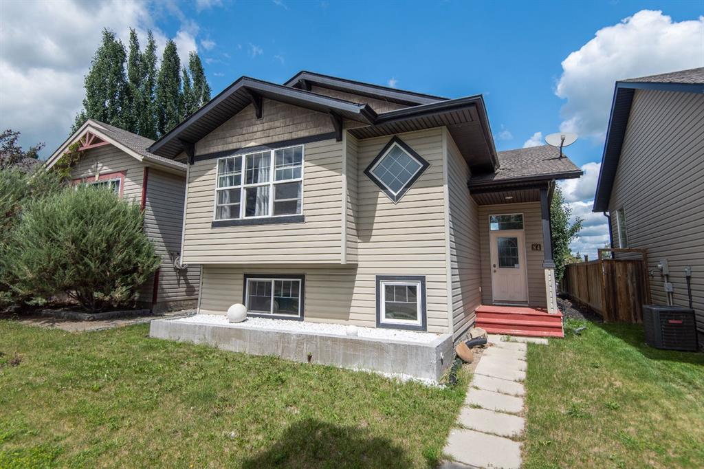 Picture of 84 Wildrose Drive  , Sylvan Lake Real Estate Listing