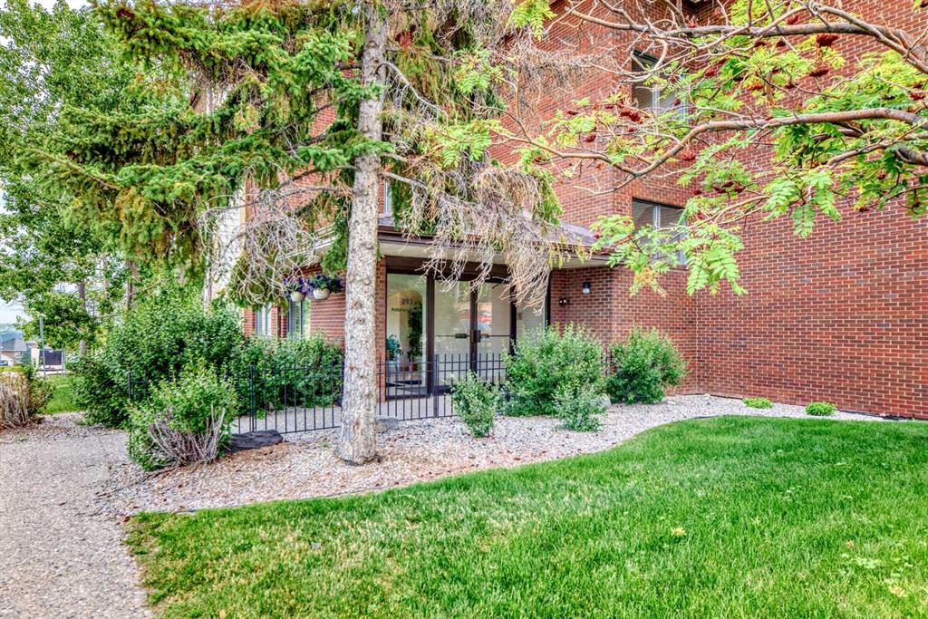 Picture of 3301, 393 Patterson Hill SW, Calgary Real Estate Listing