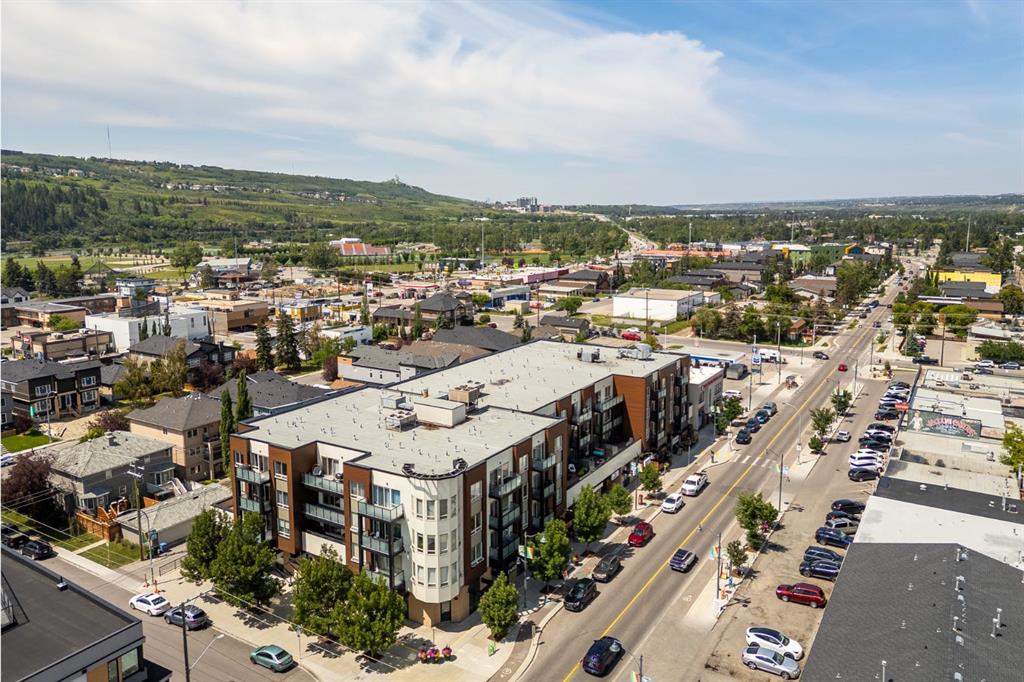 Picture of 412, 1899 45 Street NW, Calgary Real Estate Listing
