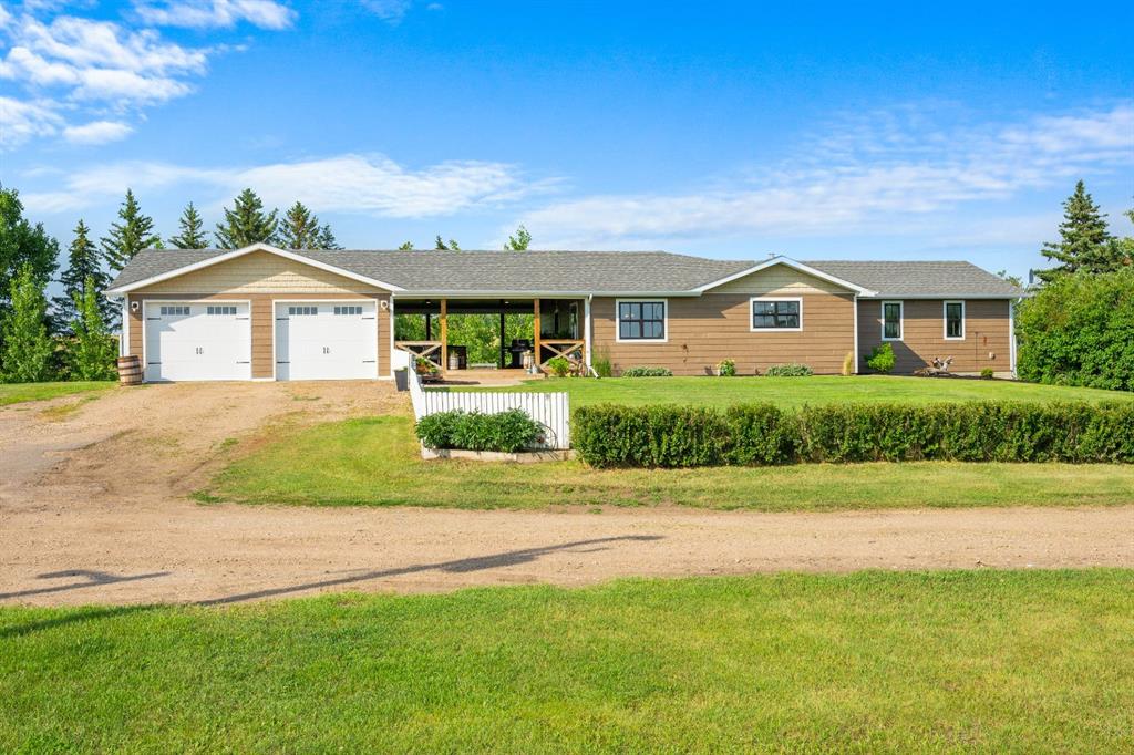 Picture of 535010 53 Range , Rural Vermilion River, County of Real Estate Listing