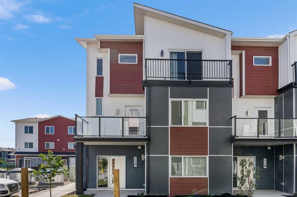 Picture of 120 Red Sky Villas NE, Calgary Real Estate Listing