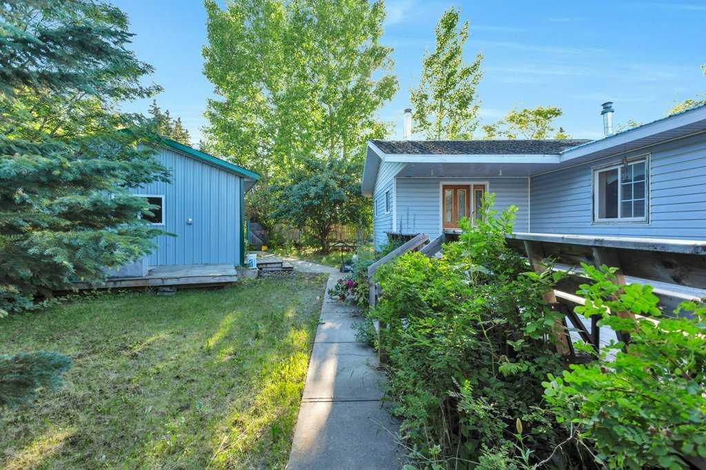 Picture of 4547 Eastview Crescent , Rimbey Real Estate Listing