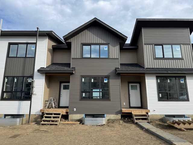 Picture of 42 Irvin Way , Sylvan Lake Real Estate Listing