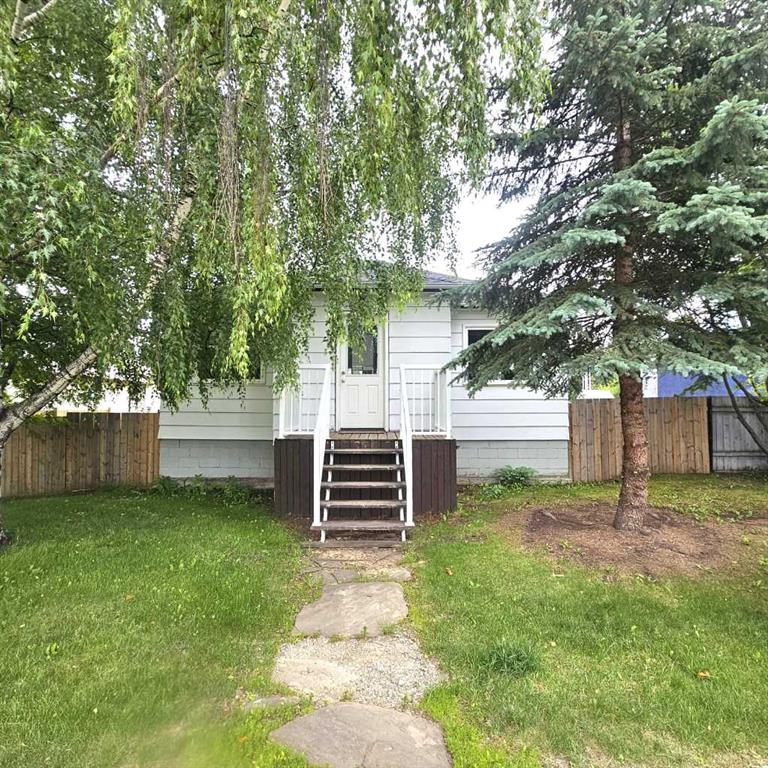 Picture of 4729 9 Avenue  , Edson Real Estate Listing
