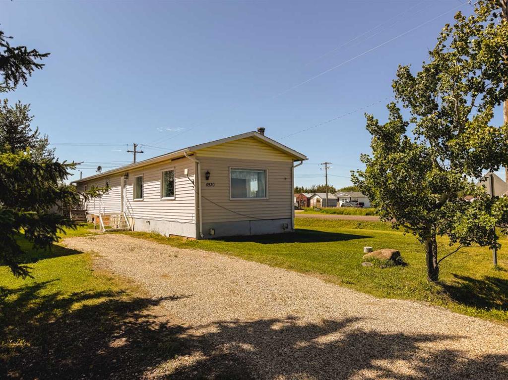 Picture of 4930 49 Street , Wanham Real Estate Listing
