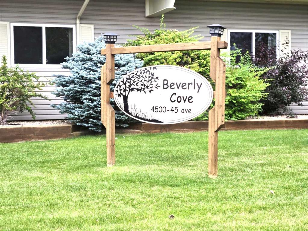 Picture of 301, 4500 45 Avenue , Innisfail Real Estate Listing