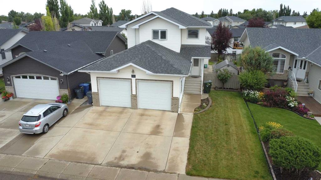 Picture of 130 Sunrise Circle SW, Medicine Hat Real Estate Listing