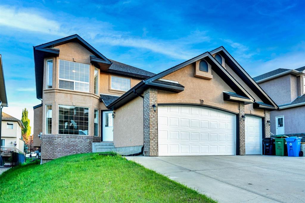 Picture of 77 Elkton Way SW, Calgary Real Estate Listing