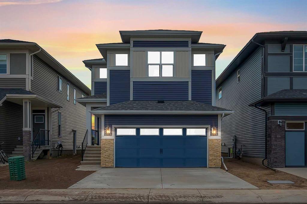 Picture of 1313 Midtown Road SW, Airdrie Real Estate Listing