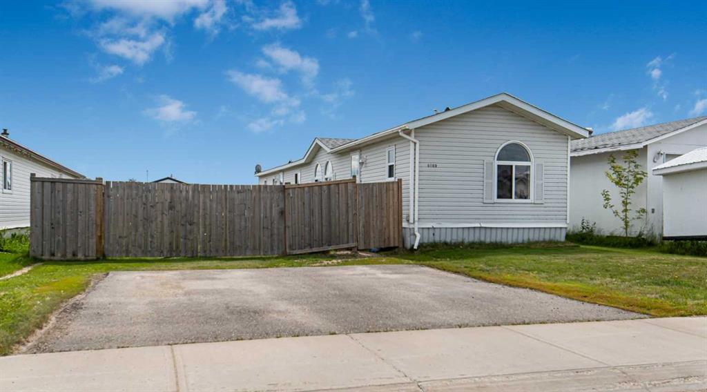 Picture of 9603 102 Avenue , Clairmont Real Estate Listing