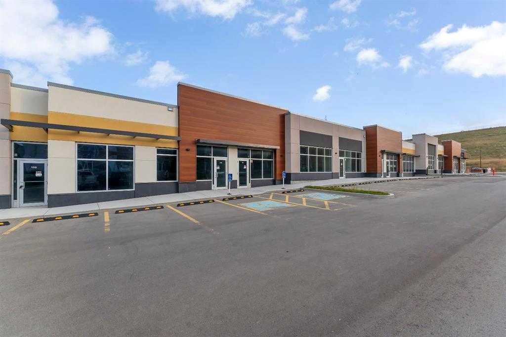Picture of 105, 246 Nolanridge Crescent NW, Calgary Real Estate Listing