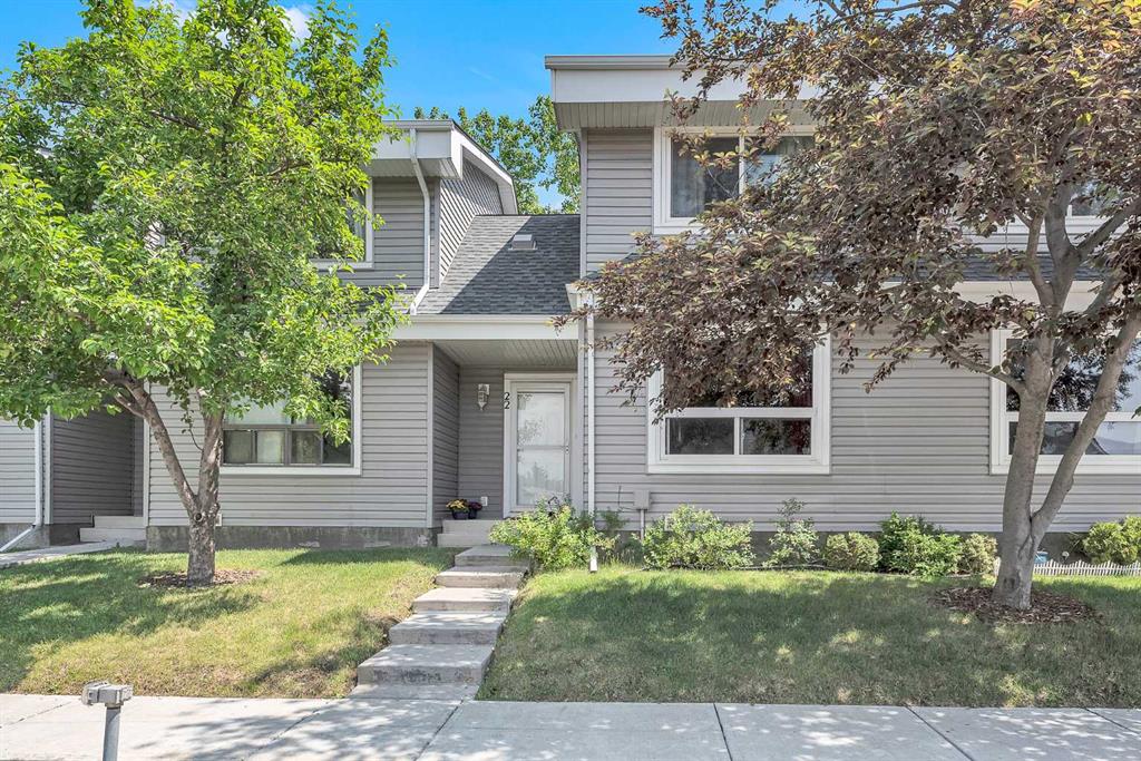 Picture of 22, 4360 58 Street NE, Calgary Real Estate Listing