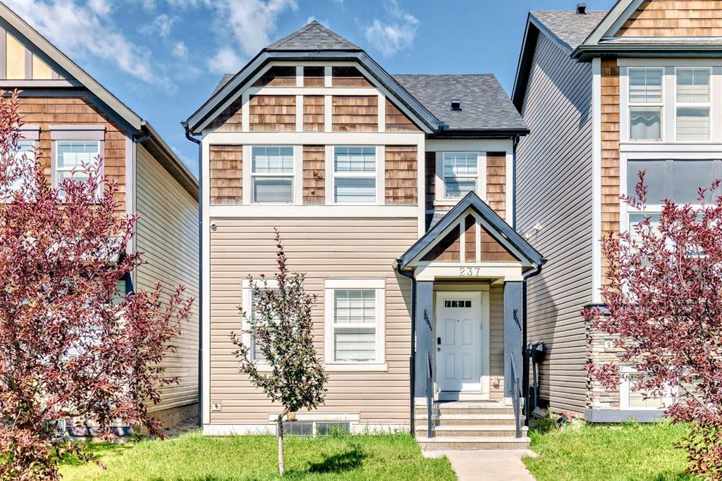 Picture of 237 Skyview Ranch Boulevard NE, Calgary Real Estate Listing
