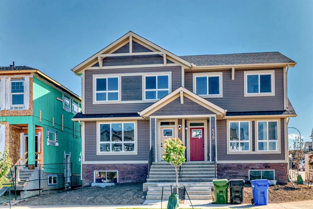 Picture of 535 Tekarra Drive NW, Calgary Real Estate Listing